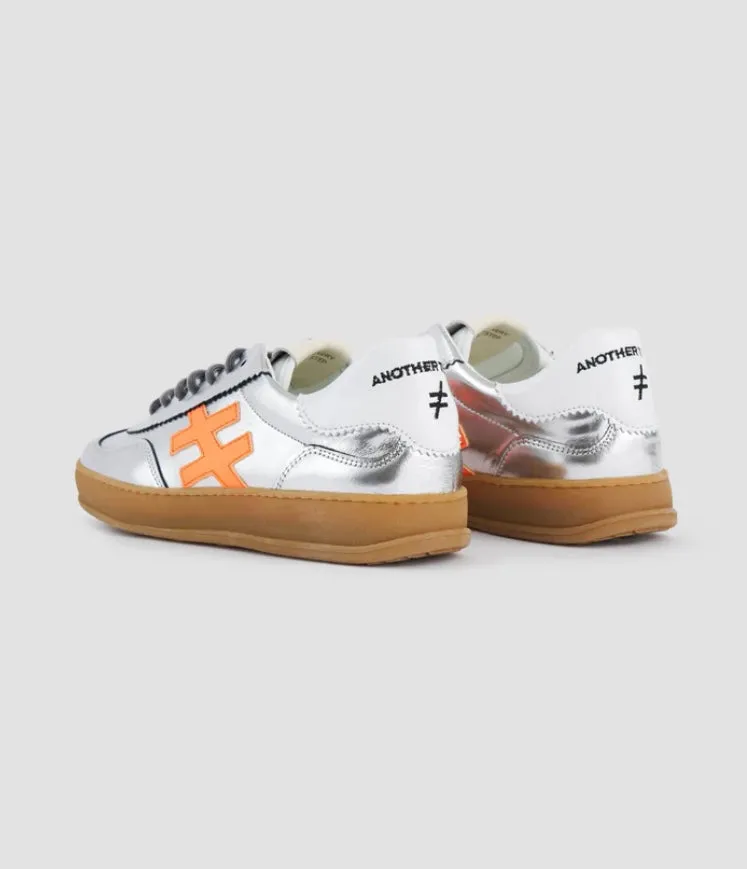 ANOTHER TREND - [A032M341 Plata]Silver and Neon Orange Trainers [Back Soon]