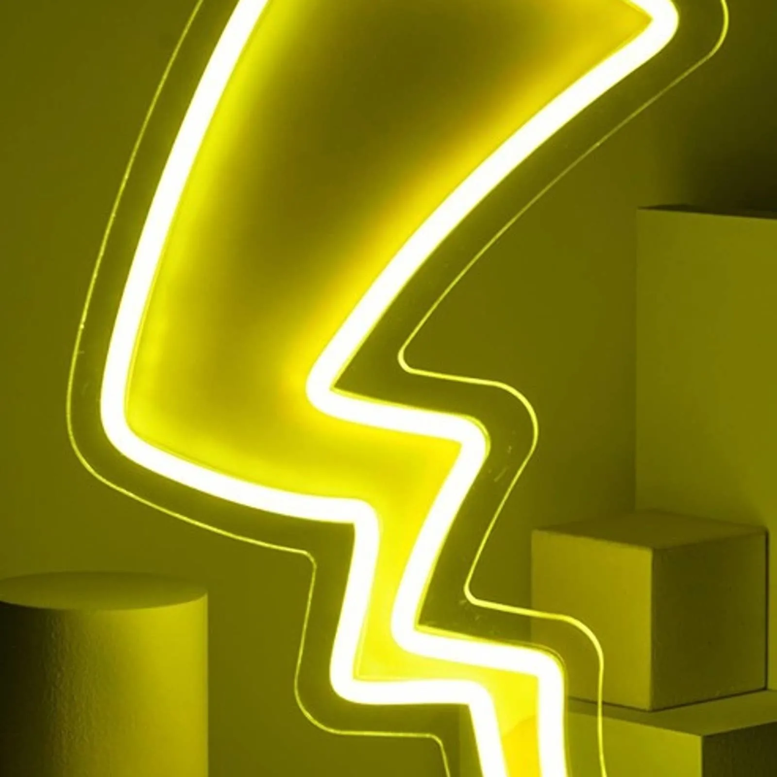 Fun Bright Yellow Electric Pikachu Tail LED Night Light Pokemon Game Decor