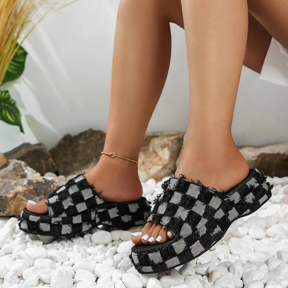 Plaid Pattern PU Leather Platform Sandals