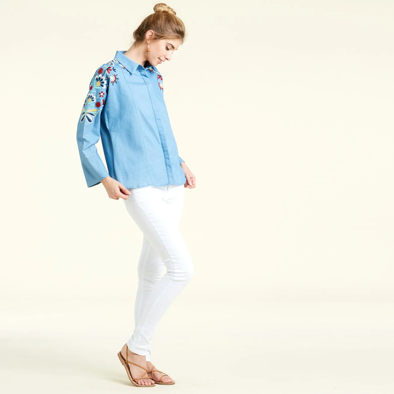 Vintage Floral Embroidered Blouse